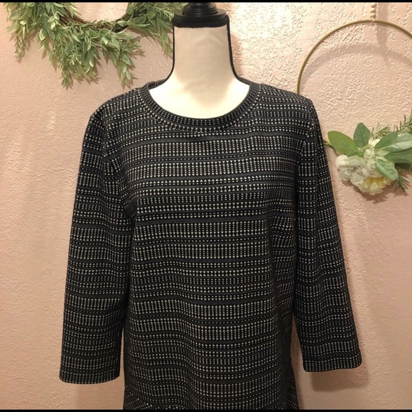 Loft Sweater dress - Picture 1 of 4